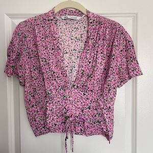 Pink Floral Zara Top!